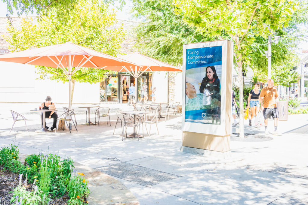 TouchSource Retail Outdoor Kiosks Valencia